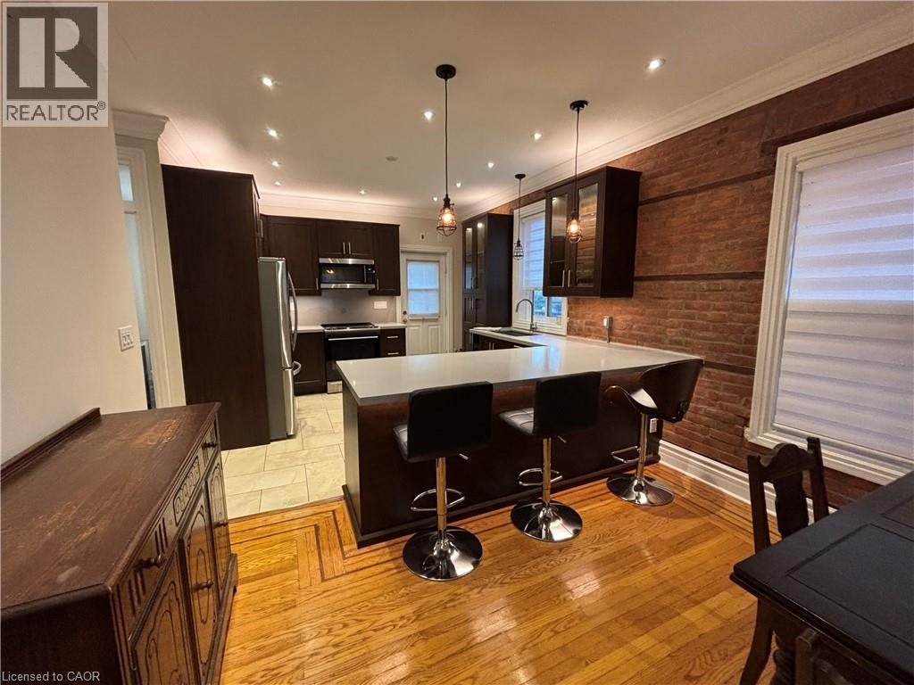 300 Bold Street Unit# 1 Property Photo 10