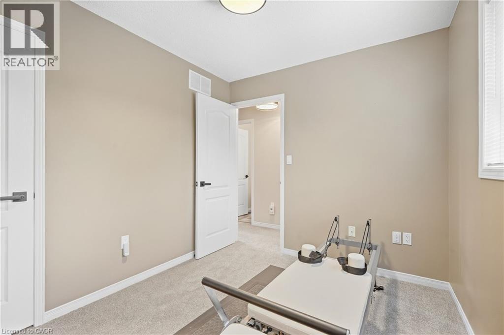 14 Kenyon Crescent Property Photo 25