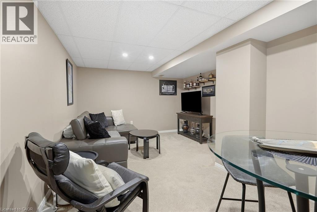 14 Kenyon Crescent Property Photo 31