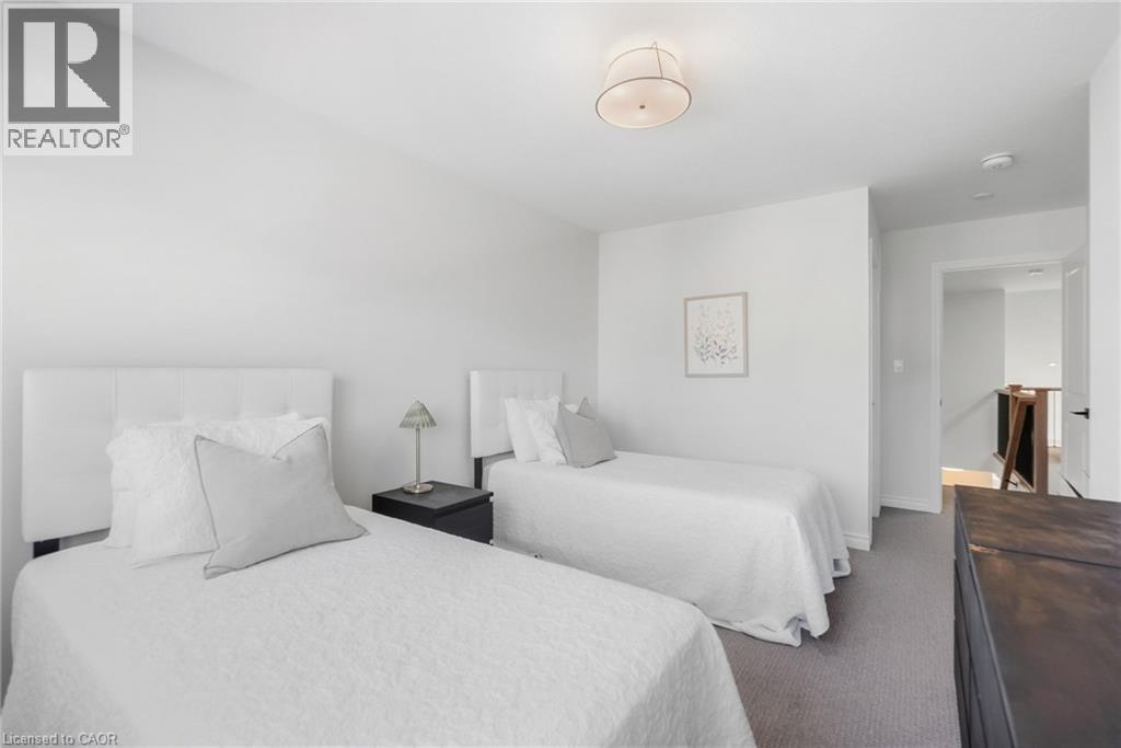 26 Bensley Lane Property Photo 41