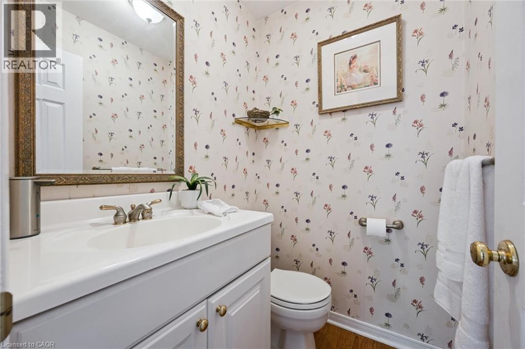 2203 Robin Drive Property Photo 17