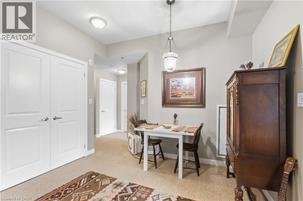 90 Charlton Avenue W Unit# 203 Property Photo 8