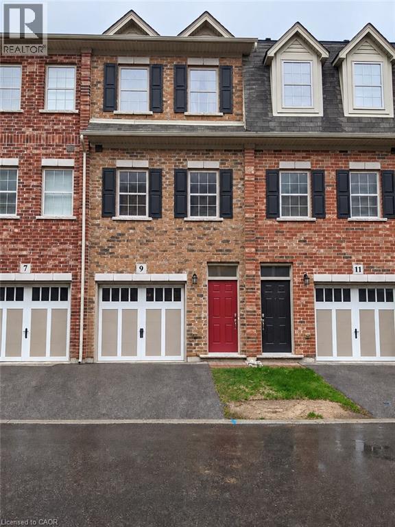 9 Hyde Park Mews Property Photo 1
