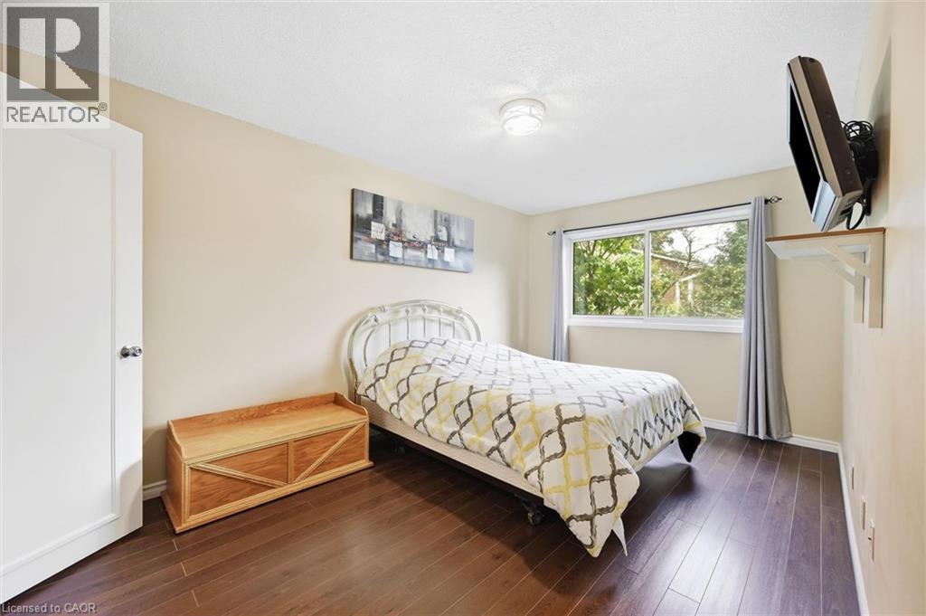 1548 Newlands Crescent Unit# 14 Property Photo 22