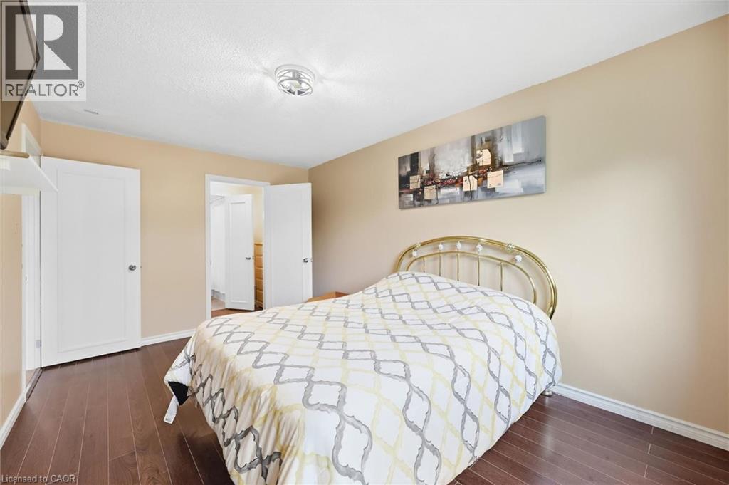 1548 Newlands Crescent Unit# 14 Property Photo 23