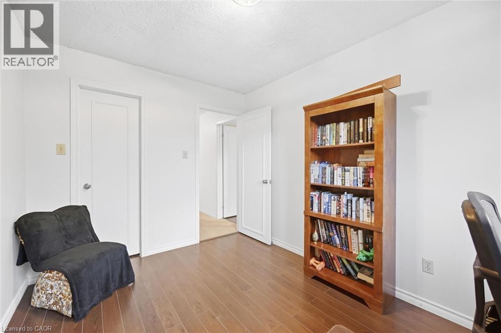 1548 Newlands Crescent Unit# 14 Property Photo 26