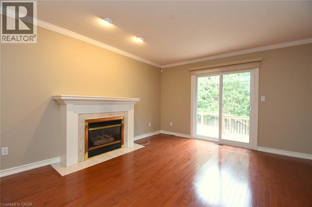 715 Bateman Court Property Photo 6