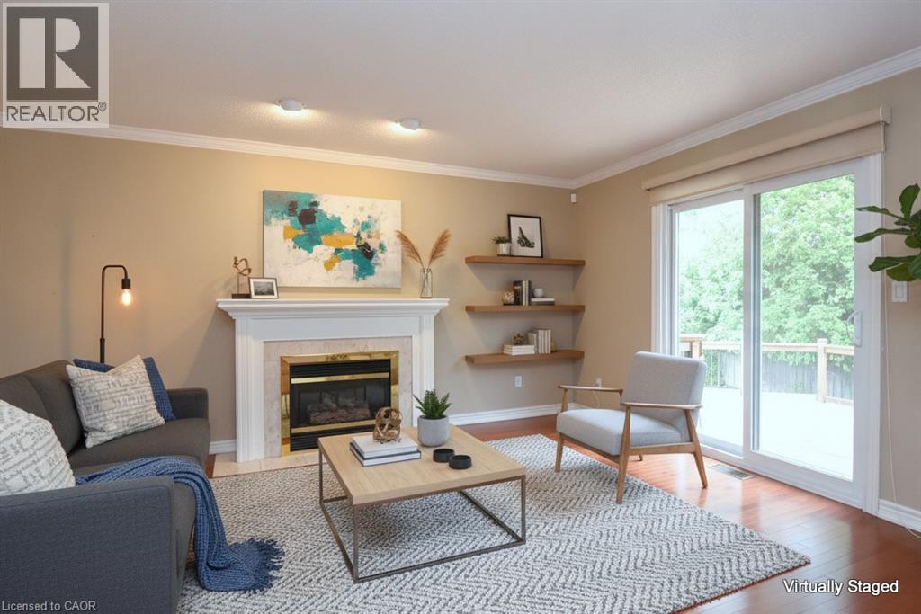 715 Bateman Court Property Photo 8