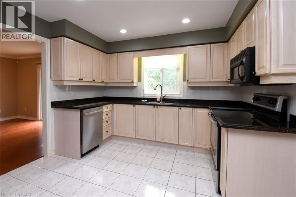 715 Bateman Court Property Photo 15