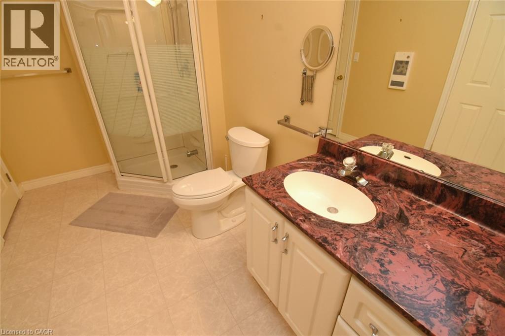 715 Bateman Court Property Photo 37