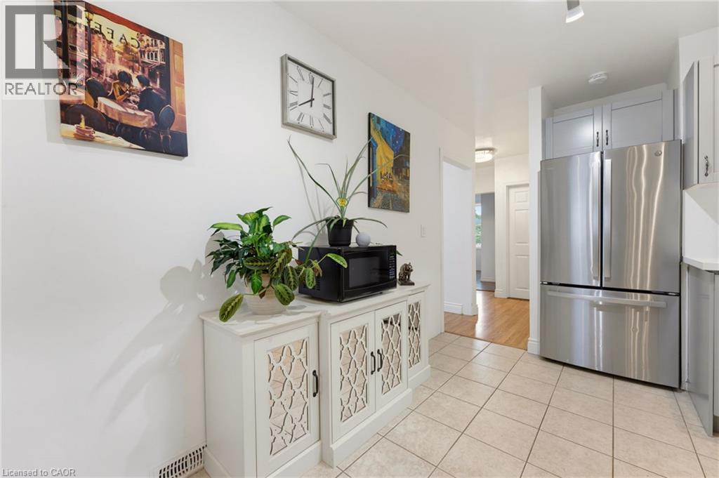 551 Upper Sherman Avenue Property Photo 8