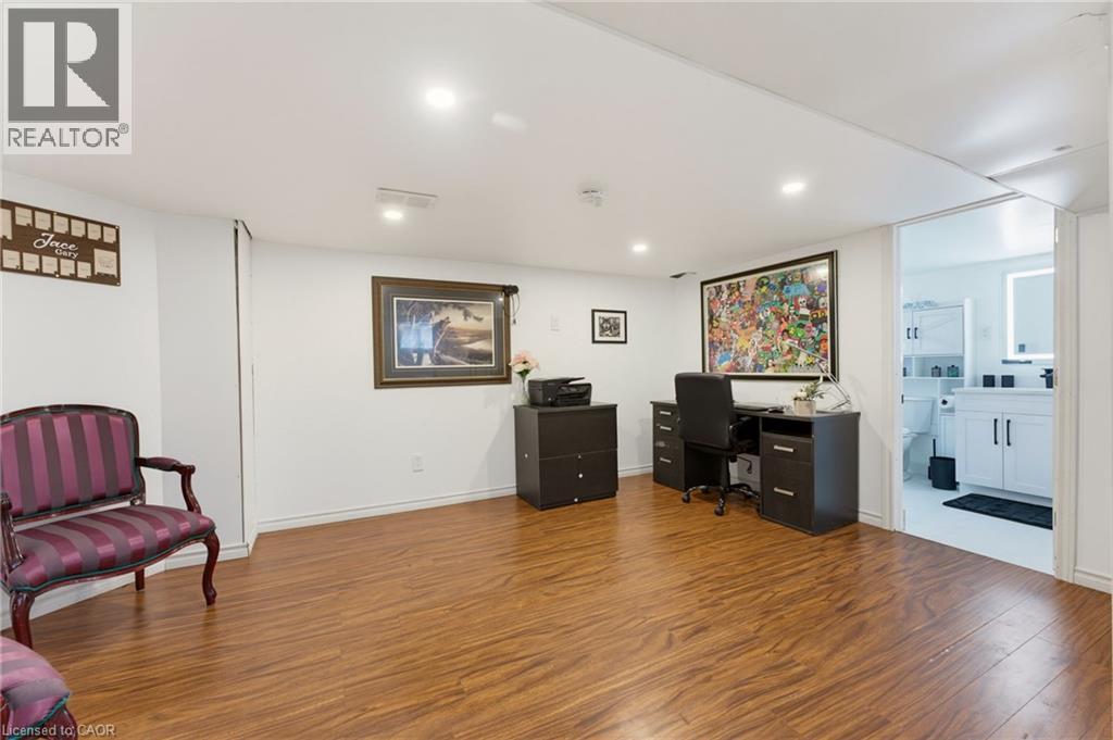551 Upper Sherman Avenue Property Photo 18
