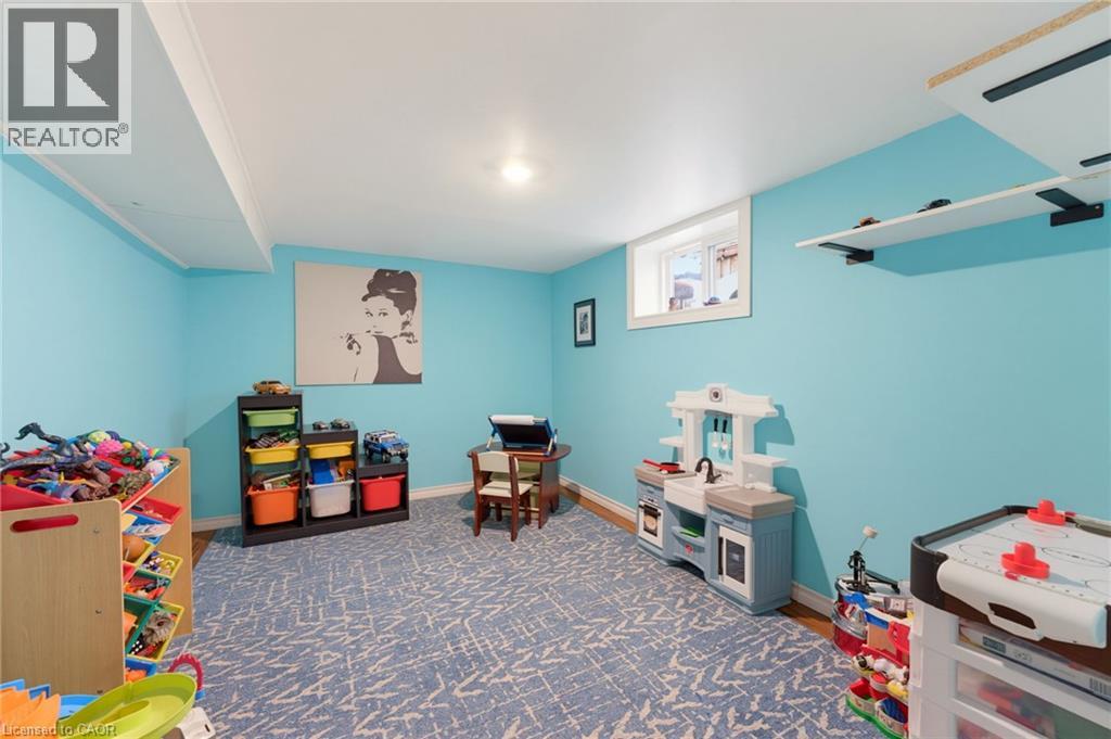 551 Upper Sherman Avenue Property Photo 20
