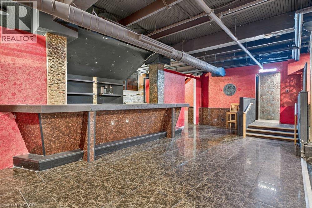 69 John Street S Unit# Ll 100 Property Photo 8
