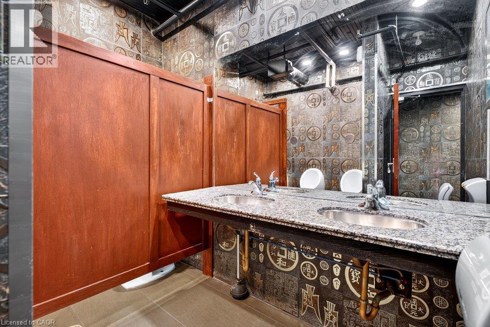 69 John Street S Unit# Ll 100 Property Photo 14
