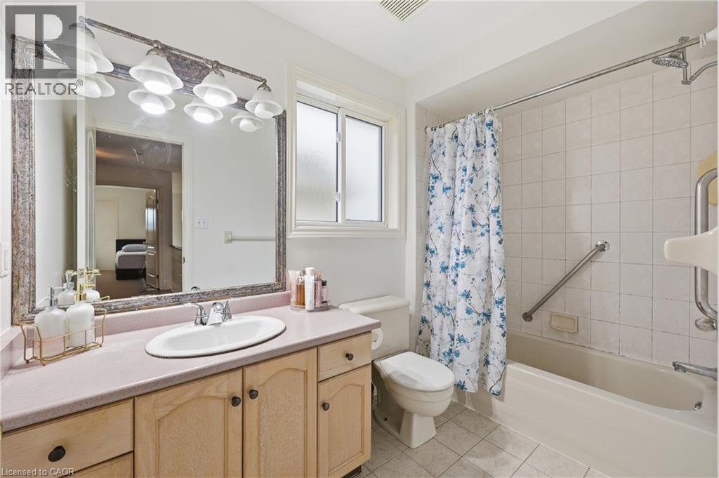 11 Redtail Crescent Property Photo 23