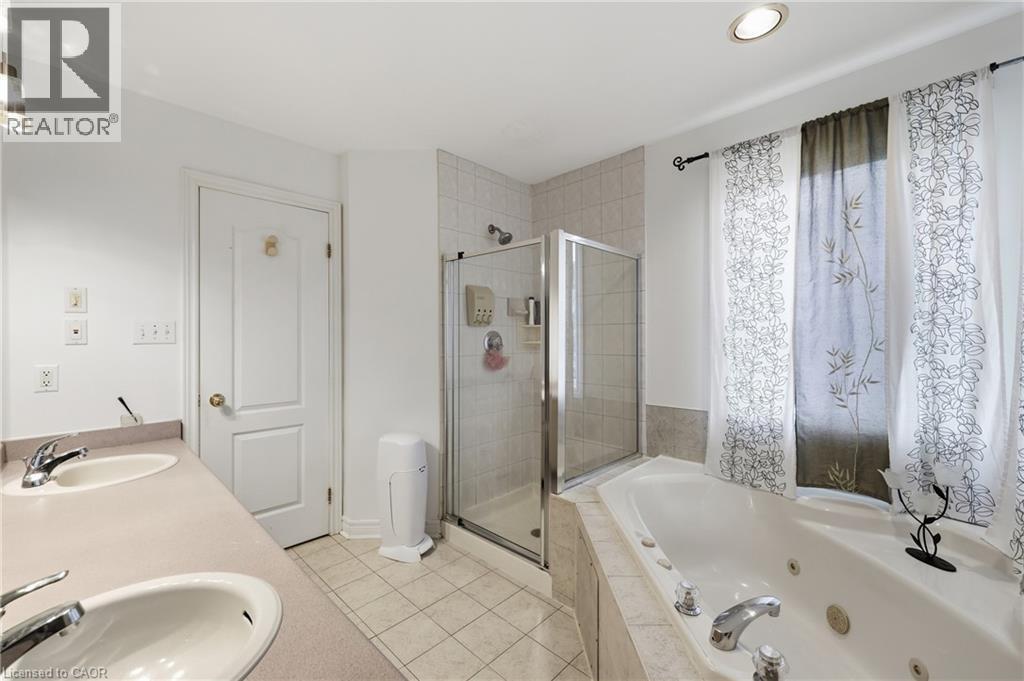 11 Redtail Crescent Property Photo 26
