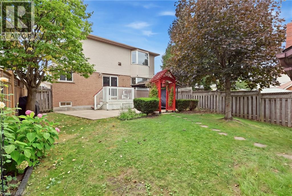 11 Redtail Crescent Property Photo 35