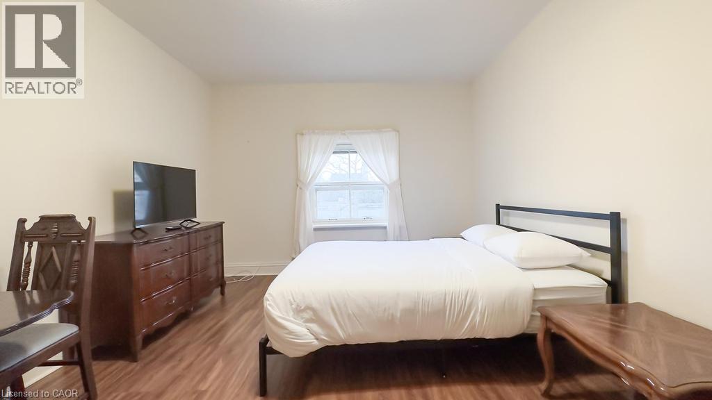 255 Durham Street Property Photo 33