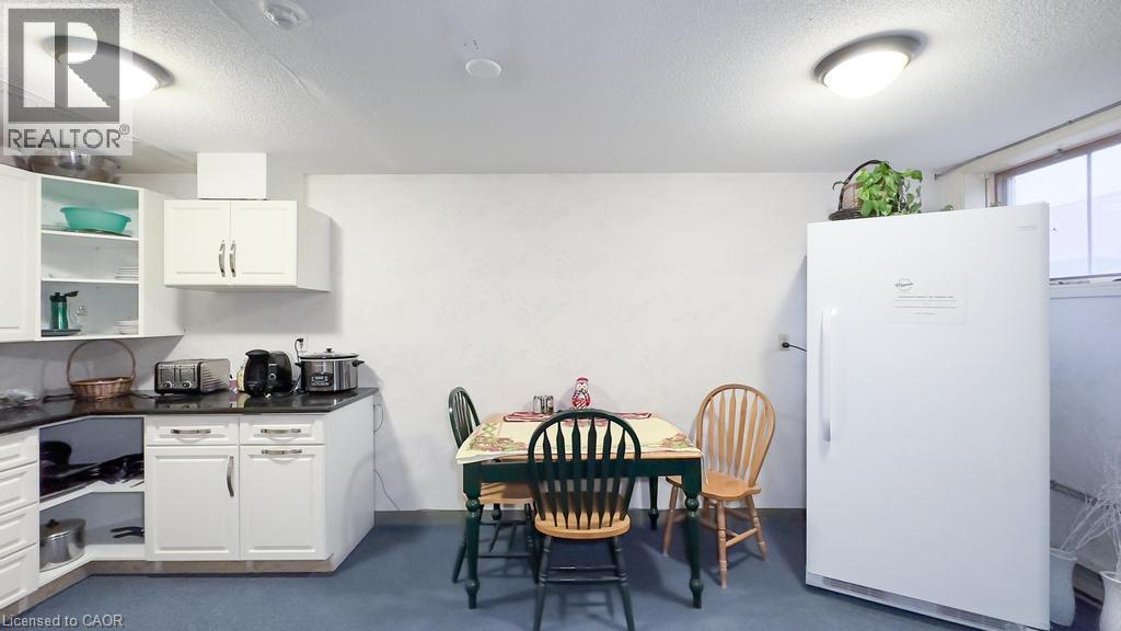 255 Durham Street Property Photo 38