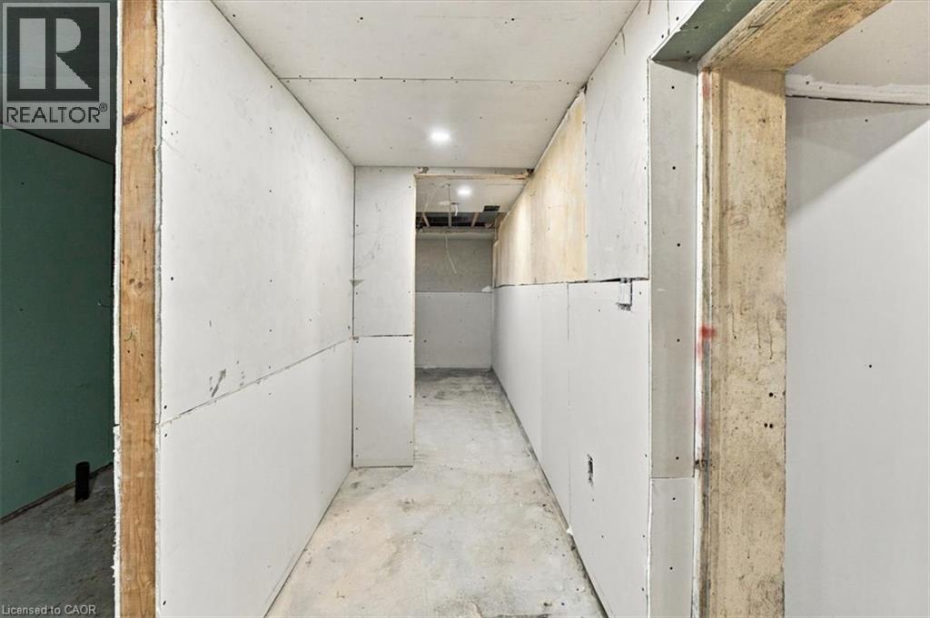 82 Norfolk Avenue Property Photo 21