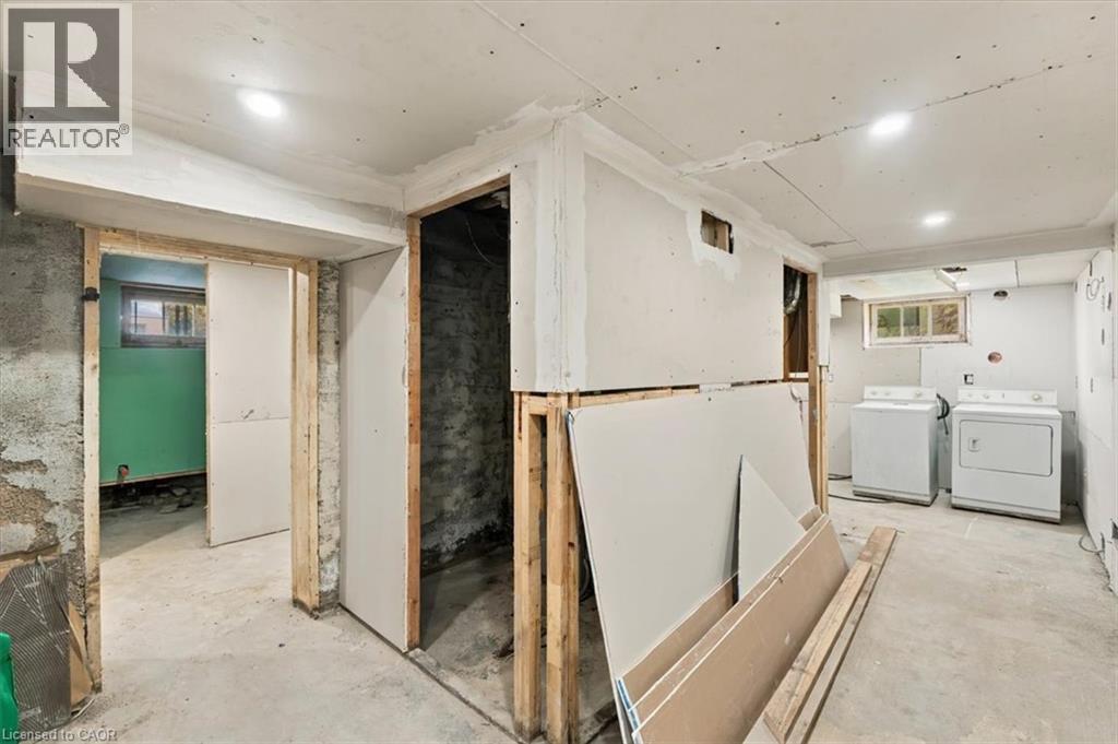 82 Norfolk Avenue Property Photo 23