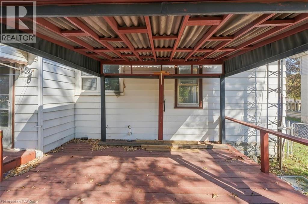 82 Norfolk Avenue Property Photo 30