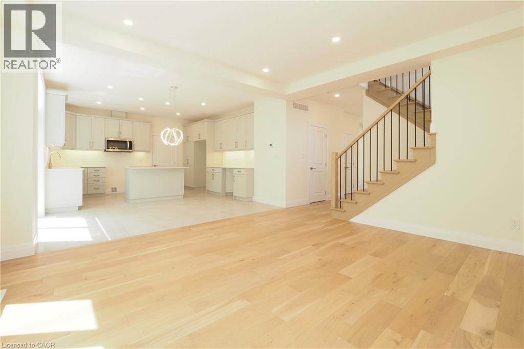 220 Jeffrey Place Property Photo 10