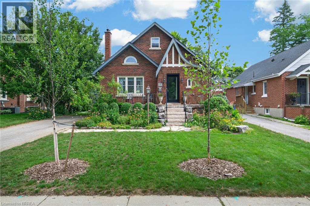 17 Lincoln Avenue Property Photo 1