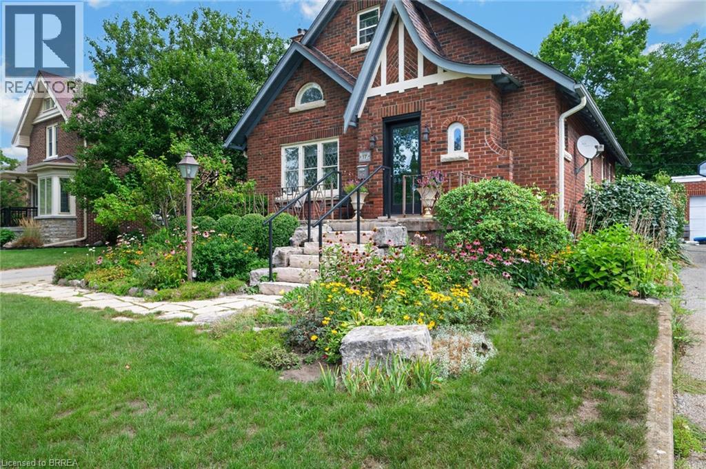 17 Lincoln Avenue Property Photo 3