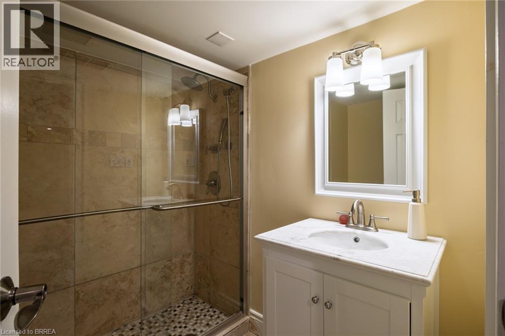 17 Lincoln Avenue Property Photo 26