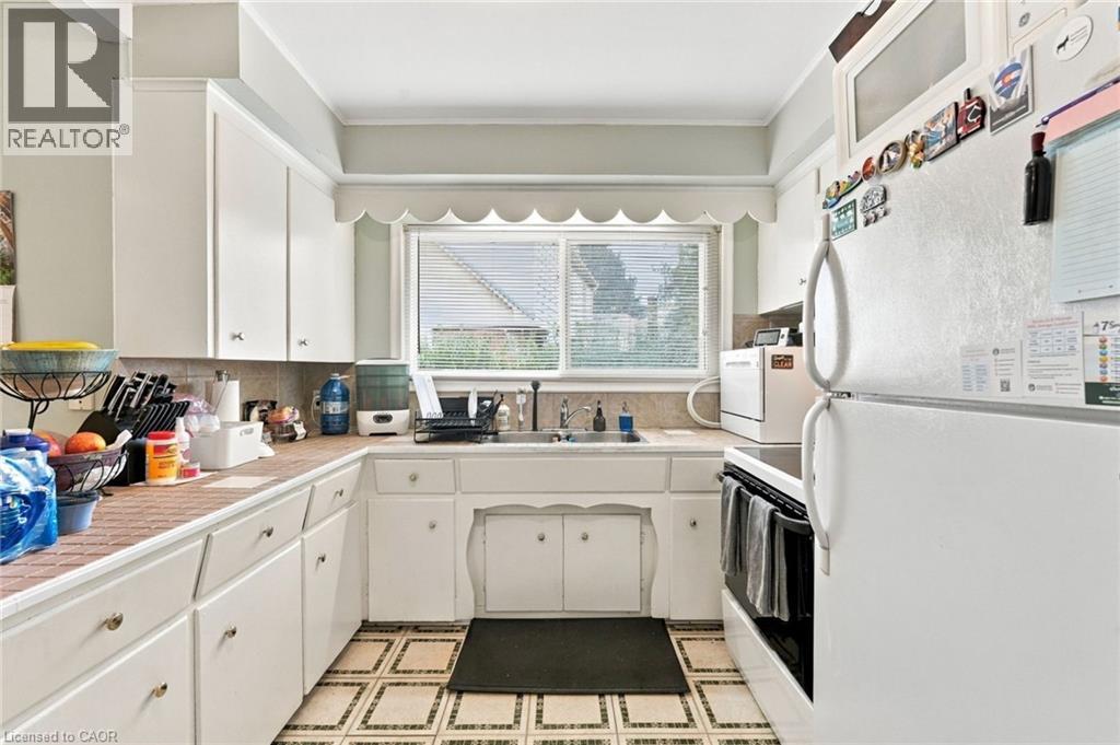 63 Ofield Road Property Photo 6