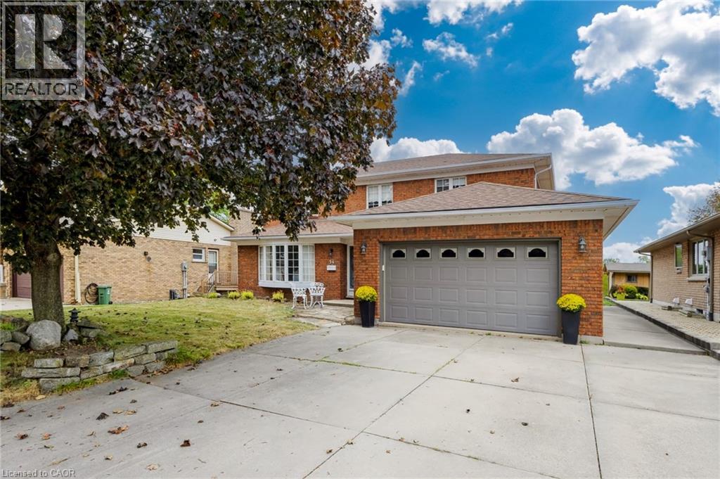 54 MONTE Drive Property Photo 1