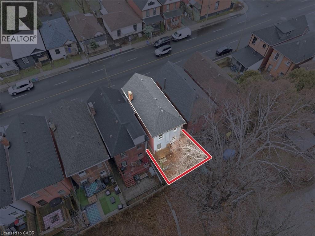 39 Burlington Street E Property Photo 30