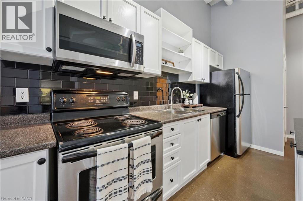 410 King Street W Unit# 218 Property Photo 15