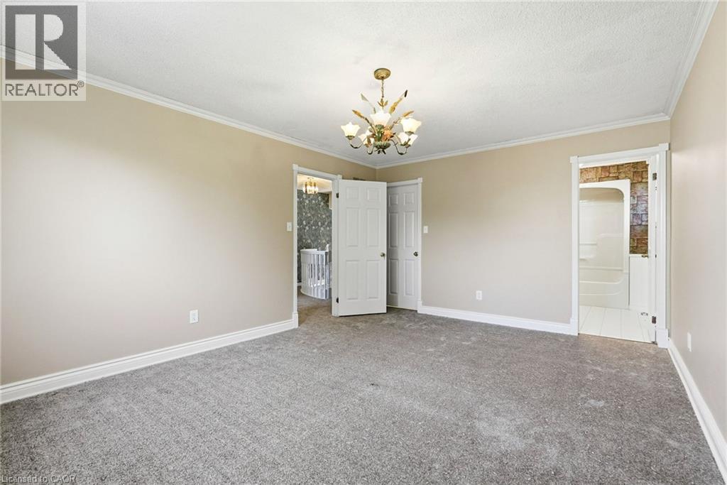 121 First Road W Property Photo 24