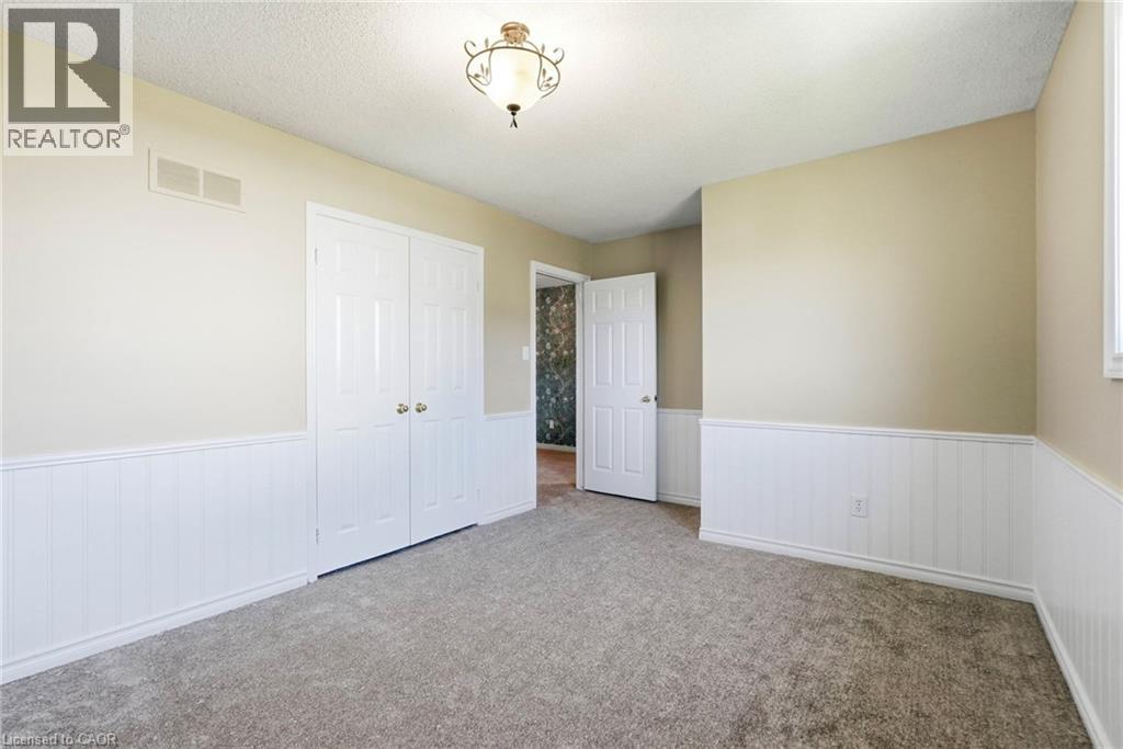 121 First Road W Property Photo 29