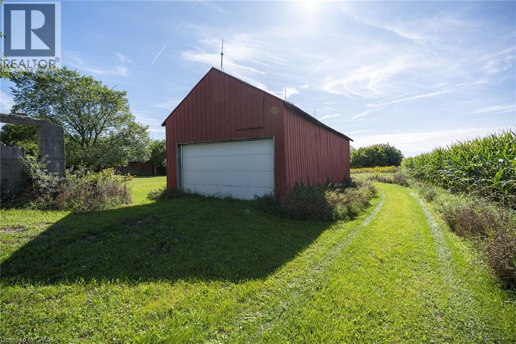 1000 E Bridge Street E Property Photo 18