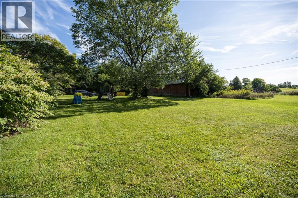 1000 E Bridge Street E Property Photo 21