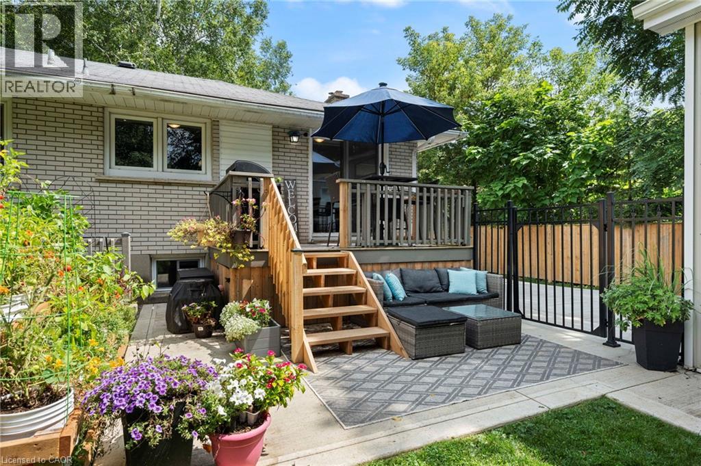 16 Gibson Drive Property Photo 10