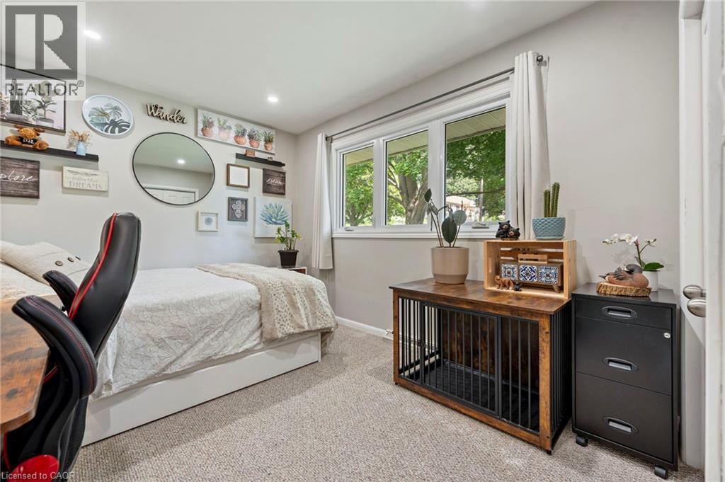 16 Gibson Drive Property Photo 18
