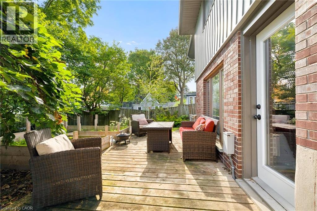 75 Lyon Avenue Property Photo 32