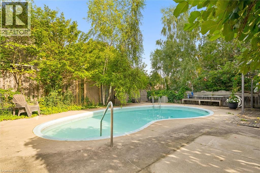 75 Lyon Avenue Property Photo 34