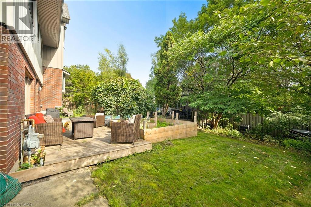 75 Lyon Avenue Property Photo 36