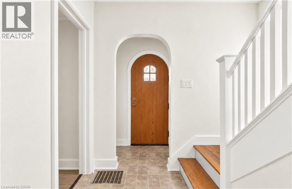 70 Jackson Avenue Property Photo 4
