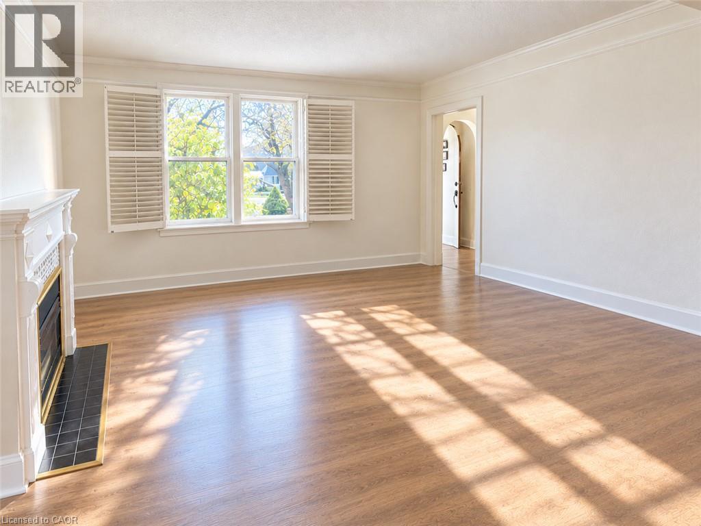 70 Jackson Avenue Property Photo 6