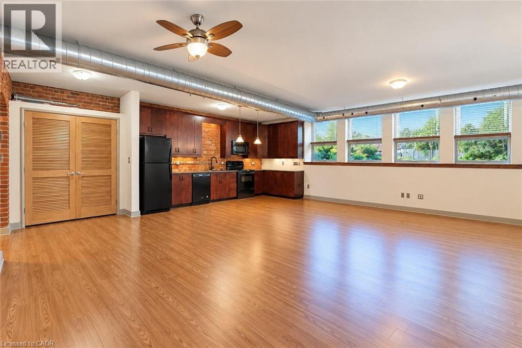 357 Hunter Street W Unit# 16 Property Photo 18