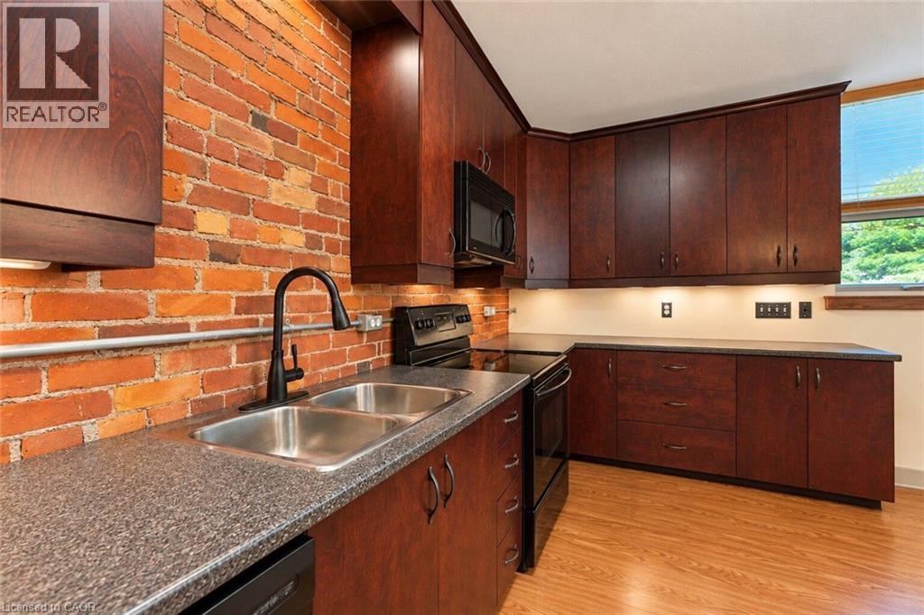 357 Hunter Street W Unit# 16 Property Photo 27