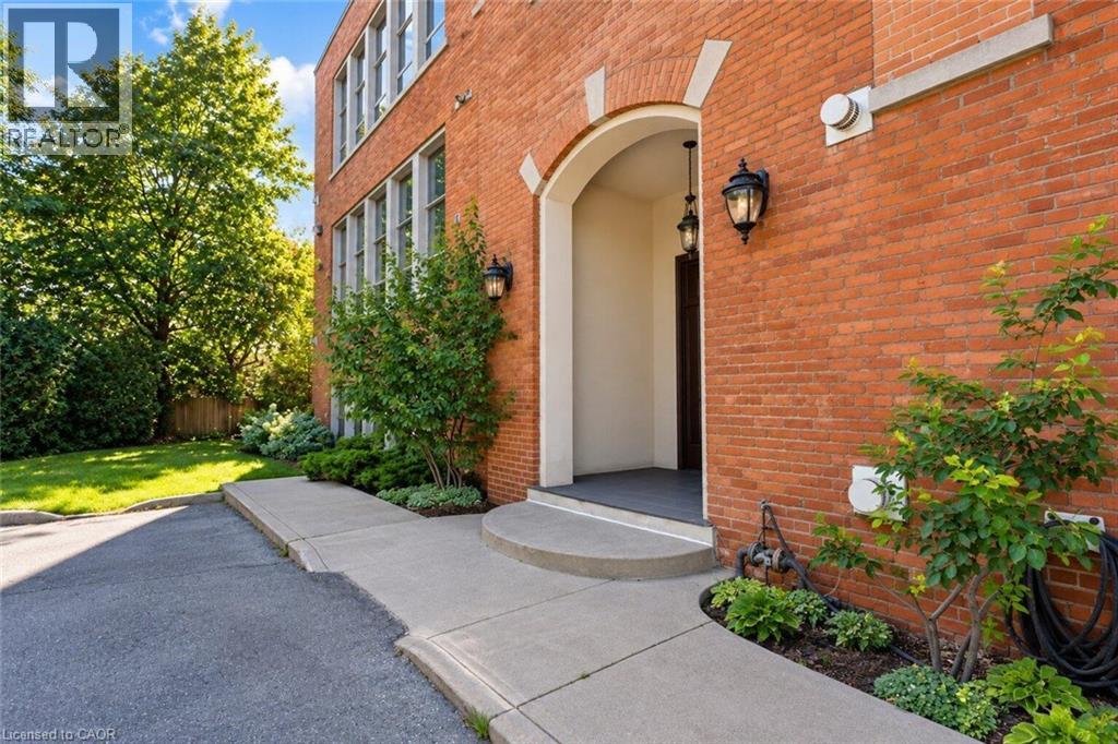 357 Hunter Street W Unit# 16 Property Photo 31