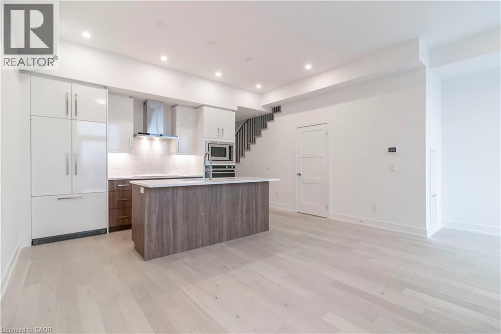 15 Wellington Street S Unit# 103 Property Photo 15
